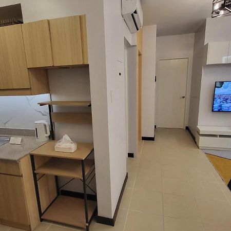 The Atherton- Spacious Modern Condo Unit In Paranaque Near The Airport, Makati, Bgc And Highways Paranaque City Esterno foto